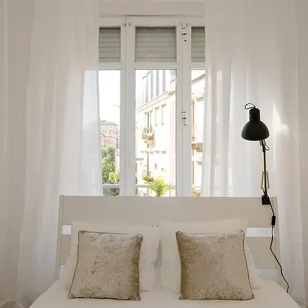 Homestay Filipa & Pedro - Graca Lisbon